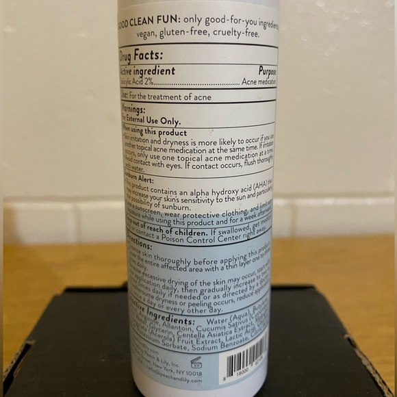 Peach Slices acne exfoliating toner cleanser - Picture 3 of 6